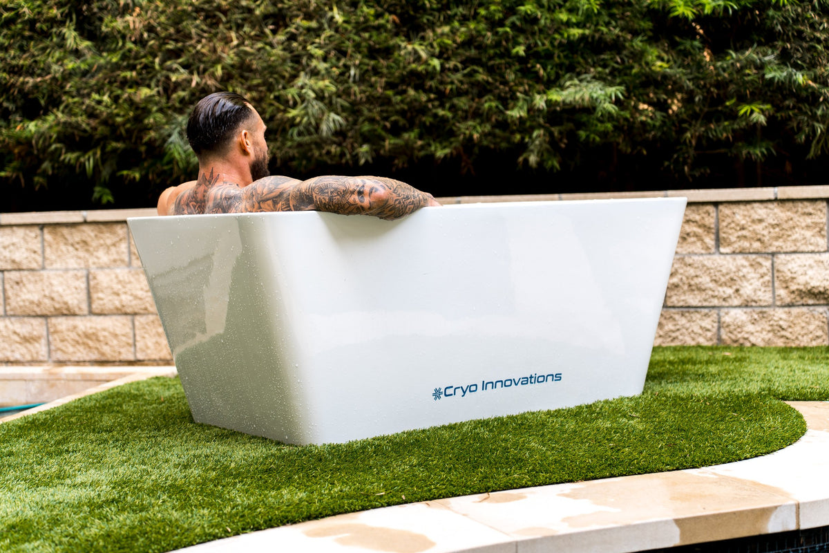 Cryo Innovations - XR Cryo Plunge Extra Long Hot & Cold Plunge Tub